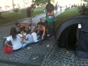 Mancanza di fondi, 10mila famiglia per strada