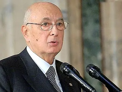 Il Presidente della Repubblica contro gli scandali che coinvolgono la politica