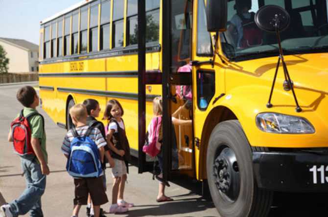 Brescia, negati bus, asilo e mensa ai bambini rom e sinti