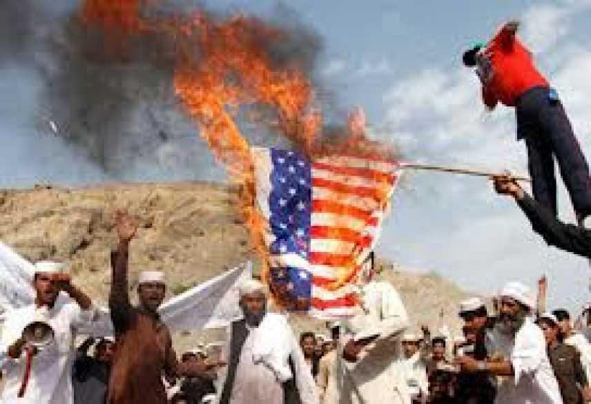 "Morte agli ambasciatori Usa"; diplomatici nel mirino di Al Quaeda, ancora attentati a Kabul