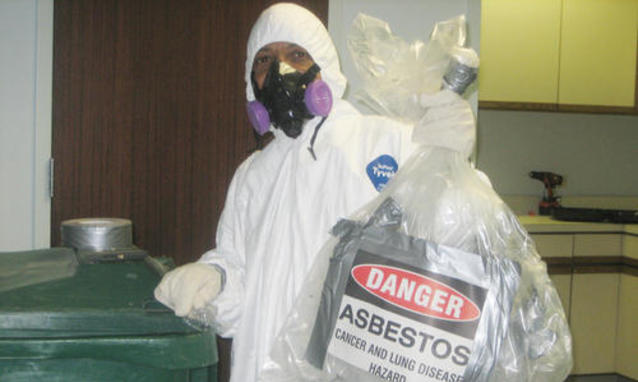 Amianto, emergenza in Italia