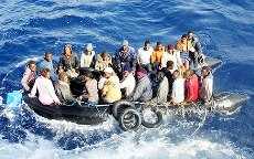 Profughi libici salvati dalle Fiamme gialle al largo di Pantelleria