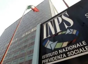 Anziana si finge cieca e recepisce 800 euro al mese per 7 anni