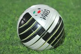 Calcio, ufficiale: Latina-Catanzaro in diretta televisiva su Sportitalia