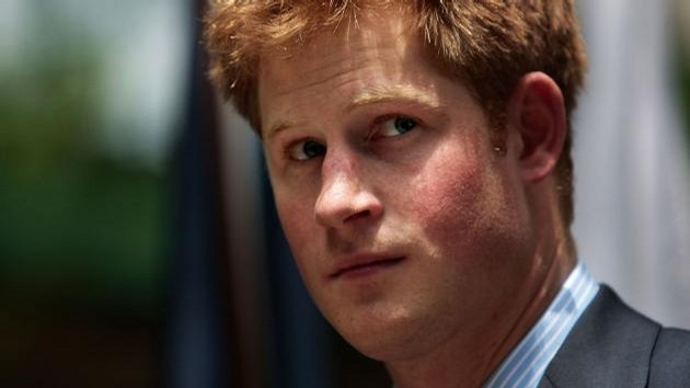 Buckingham Palace chiede di non pubblicare le foto-scandalo di Harry