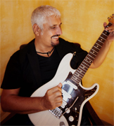 Pino Daniele, unica tappa a Catanzaro 26 agosto