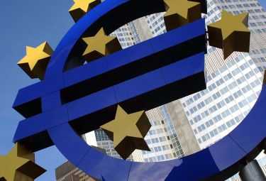 Spread, la Bce pensa ad un "tetto" agli interessi sui titoli di stato