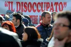 La disoccupazione sale al 10,8%, è record