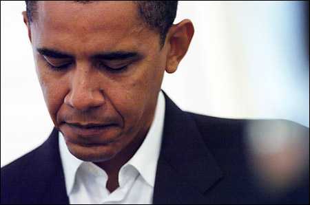 USA: è corsa alle armi dopo la strage, Obama pensa di rivedere le leggi che ne regolano il possesso
