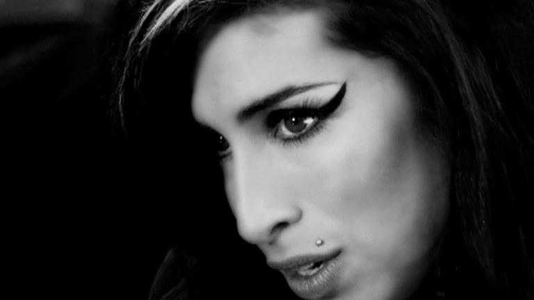 Amy Winehouse : un anno dopo la morte