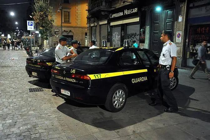 Milano, dopo il blitz della Gdf a rischio ristorante Seedorf
