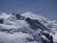 Valanga sul Monte Bianco, 6 i morti