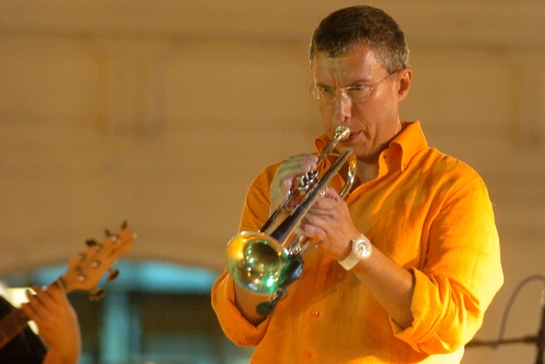 Nello Salza aprirà la rassegna "Notturni -Tra le vie della musica"