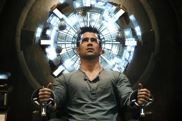 "Atto di forza" con Colin Farrell, altro trailer