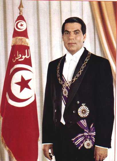 Tunisia, ergastolo all'ex presidente Ben Alì