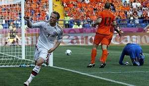 Euro 2012: sorpresa Danimarca, Gomez spinge la Germania