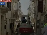 Bari, fuga di gas: crollano due palazzine