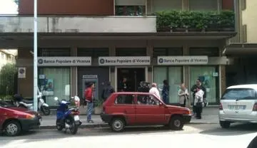 Prato, rapina alla Banca Popolare di Vicenza