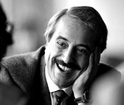 Giovanni Falcone: solo un eroe?