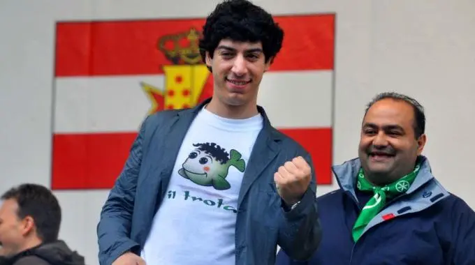 Lega, dubbi sugli studi di Bossi jr e Belsito