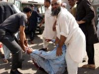 Pakistan, attentato Kamikaze quindici morti e una quarantina di feriti