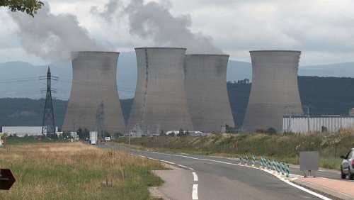 Nucleare, Greenpeace attacca a Lione