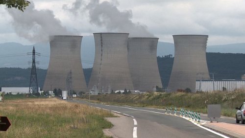 Nucleare, Greenpeace attacca a Lione