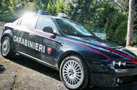 Ciclista salva bimbo di 2 anni prima che venga travolto da auto a Vibo Valentia