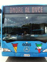 ''Onore al Duce'', scritta shock sul display autobus Roma