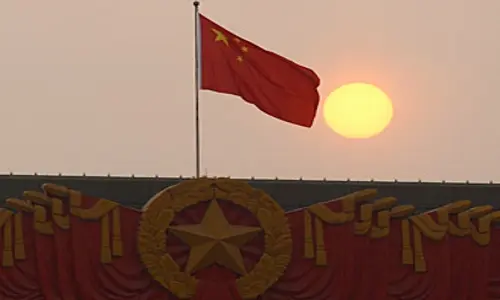 Cina, internet è la nuova frontiera del traffico d'armi