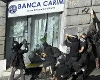 Manifestazione Indignados del 15 ottobre 2011: arrivano arresti e perquisizioni