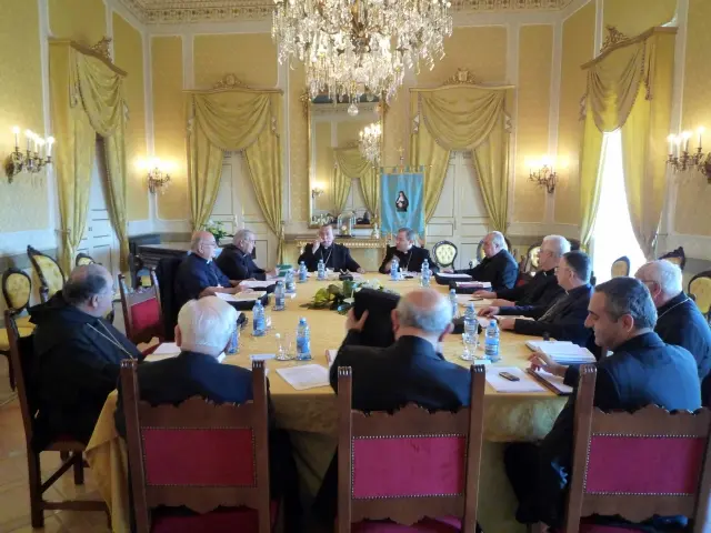 La Conferenza Episcopale Calabra, riunita a Crotone