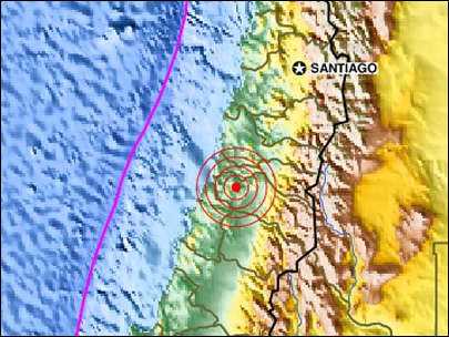Paura in Cile per un violento terremoto. Si teme un rischio tsunami
