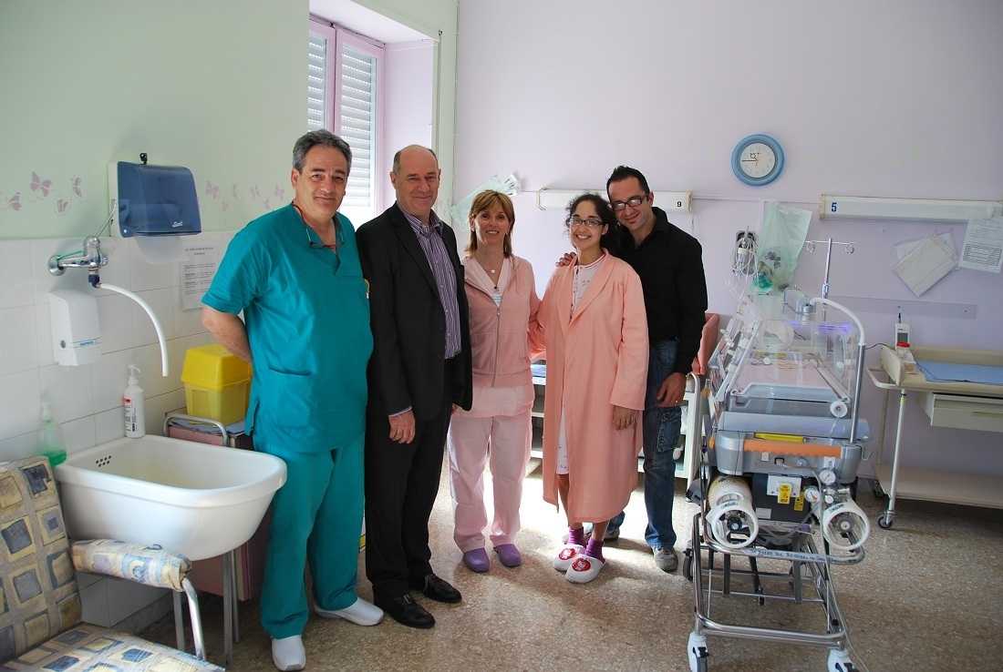 È Aurora la prima bambina nata nella vasca per il parto in acqua dell'ospedale di Tarquinia