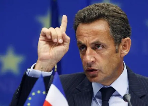 Hollande, un socialista alla guida della Francia?