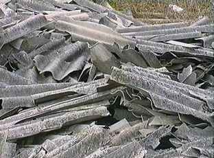 Viaggio nell'Eternit. La spirale del silenzio e della morte in Italia/2