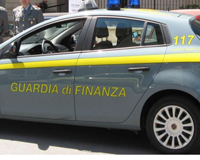 Fisco: commerciante non emette scontrino, sigilli negozio