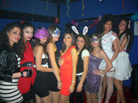 Catanzaro: Le ragazze di Musica & Moda protagoniste della festa in maschera al No Màs