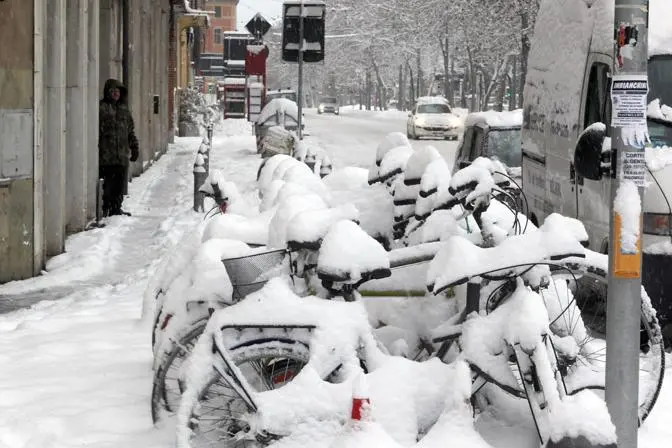 Il maltempo continua a flagellare l'Italia, Emilia Romagna sotto la bufera