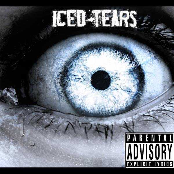 Iced Tears, la voce della band catanzarese che spopola su iTunes [VIDEO]