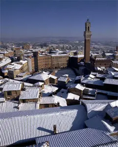 Maltempo a Siena:ripristinate parzialmente le linee elettriche