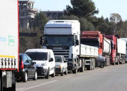 Sciopero tir, a Roma vietati blocchi ai caselli. L'ordinanza del prefetto