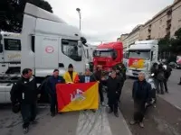 Forconi, lo sciopero continuerà a Roma. In Sicilia si allentano le tensioni