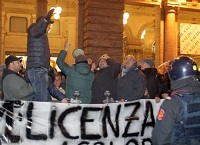 Governo - tassisti, continua il confronto