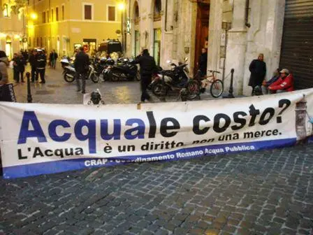 Acqua pubblica. Le liberalizzazioni potrebbero cancellare il referendum