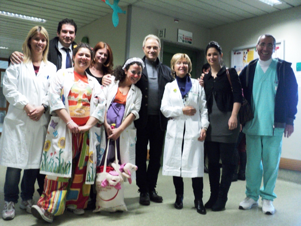 Amedeo Minghi per i bambini del S. Andrea di Roma