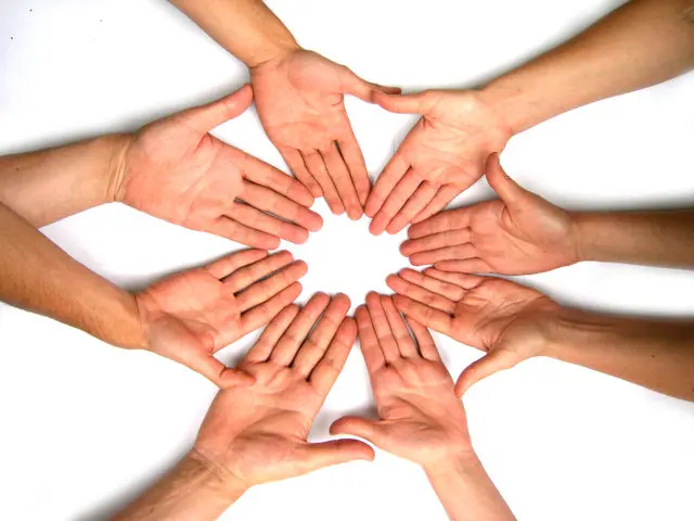 Pentone: La Caritas organizza la I cena sociale 2012
