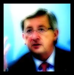 L'EUROPA sull'orlo  recessione. Parla JUNCKER