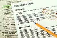 Lavoro, Curriculum? No grazie, si assume in base alle segnalazioni personali