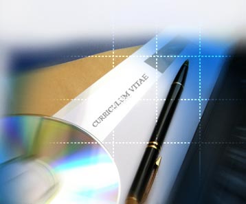 Lavoro, più spintarelle e meno meritocrazia